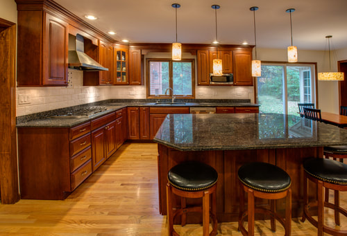 Newly Remodeled Kitchen with Granite Countertop